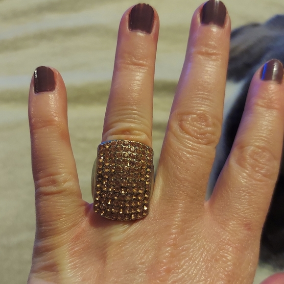 Stretch Orange gemstone Statement Ring - Picture 6 of 6